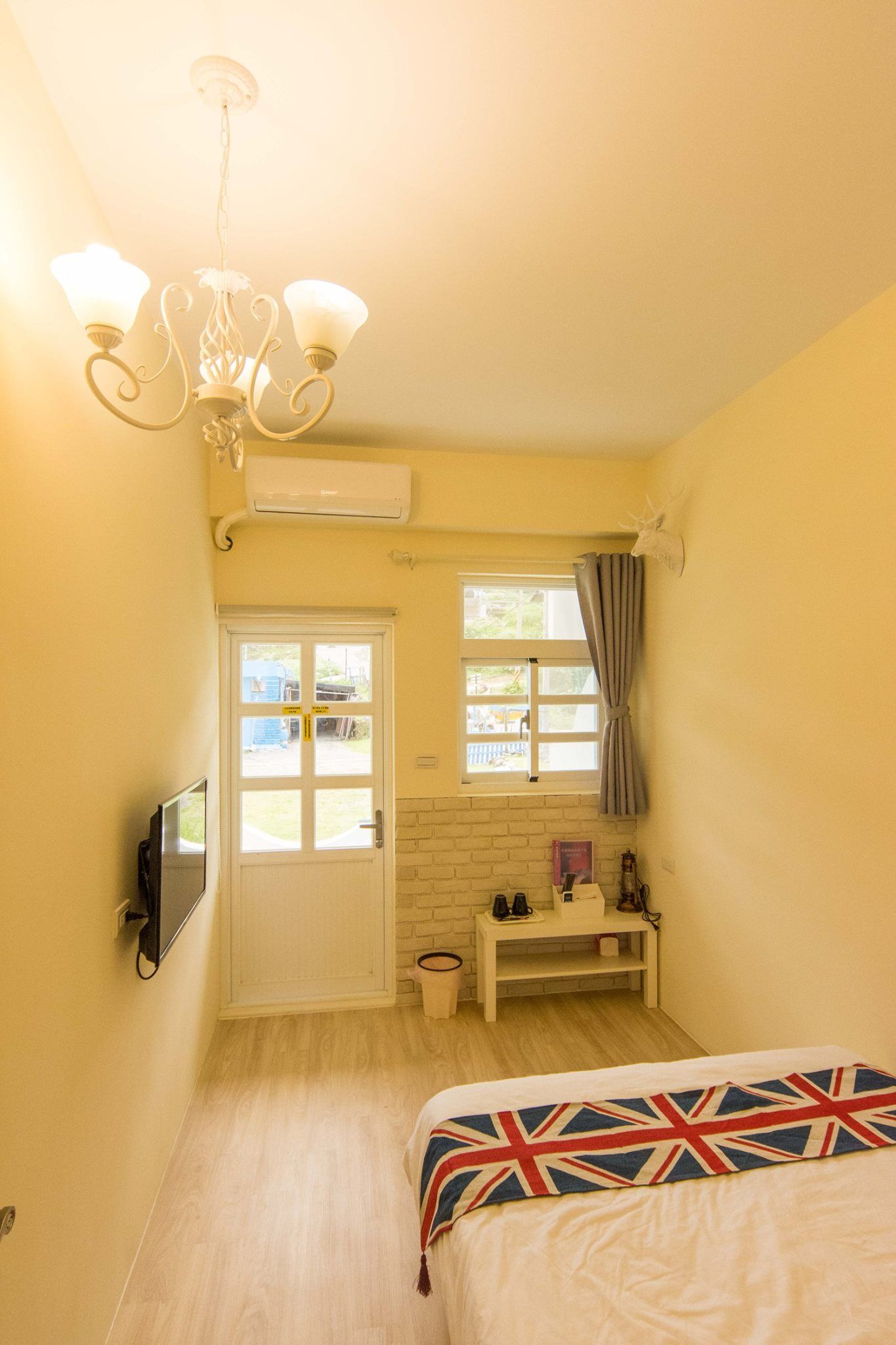 房型4:英式鄉村山景雙人雅房