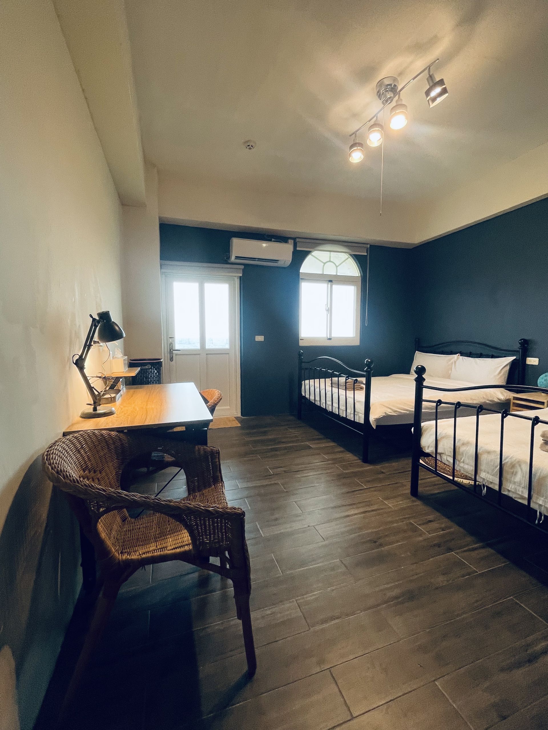 大翅鯨四人套房