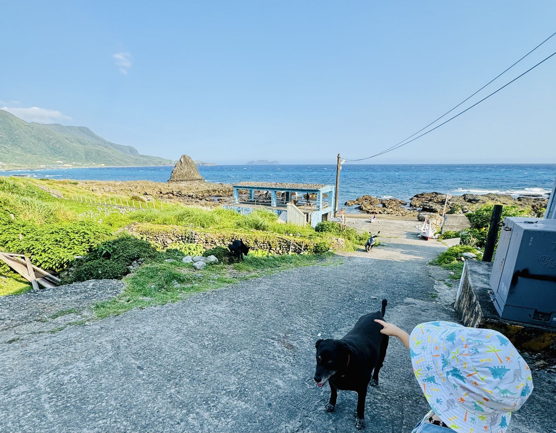 從民宿走路一分鐘到海灘