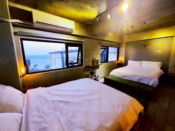 海景4人房