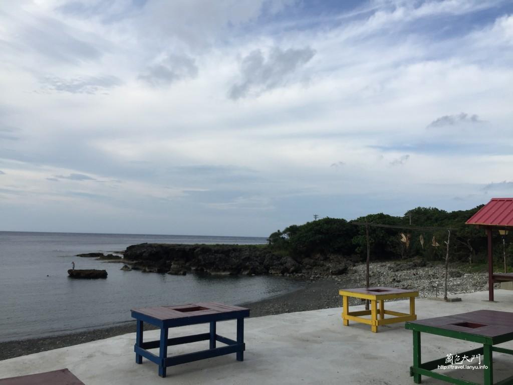 前方就是朗島港澳